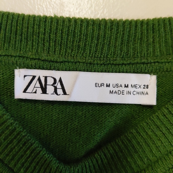 Zara Hunter Green Women's Cropped Sweater - Picture 6 of 6